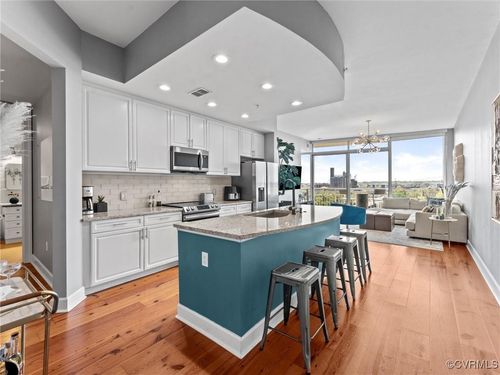 u810-301 Virginia St, Richmond, VA, 23219-4145 | Card Image