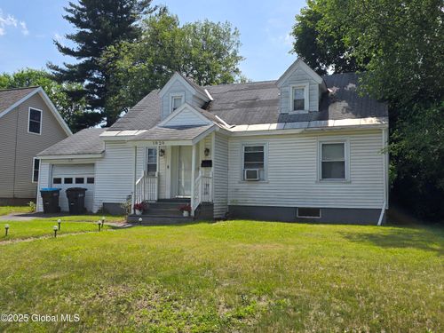 1820 Wagner St, Schenectady, NY, 12303-1536 | Card Image