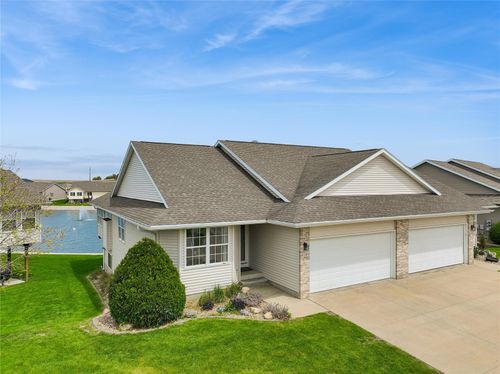 4103 Lakeview Dr Sw, Cedar Rapids, IA, 52404-7735 | Card Image