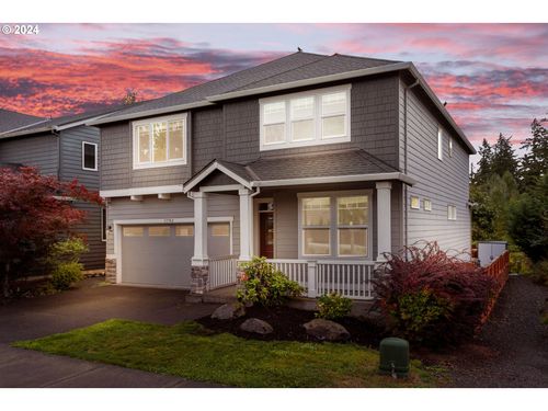 13762 Se Nightingale Ave, Clackamas, OR, 97015-7700 | Card Image
