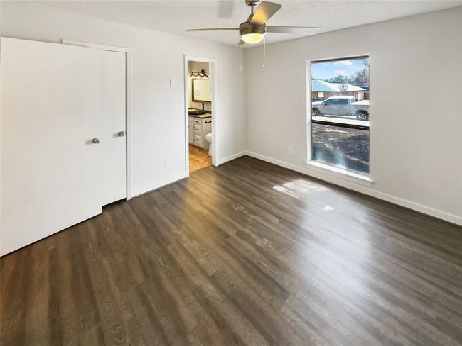 1242 Laguna Vista Way, House other with 4 bedrooms, 3 bathrooms and null parking in Grapevine TX | Image 21