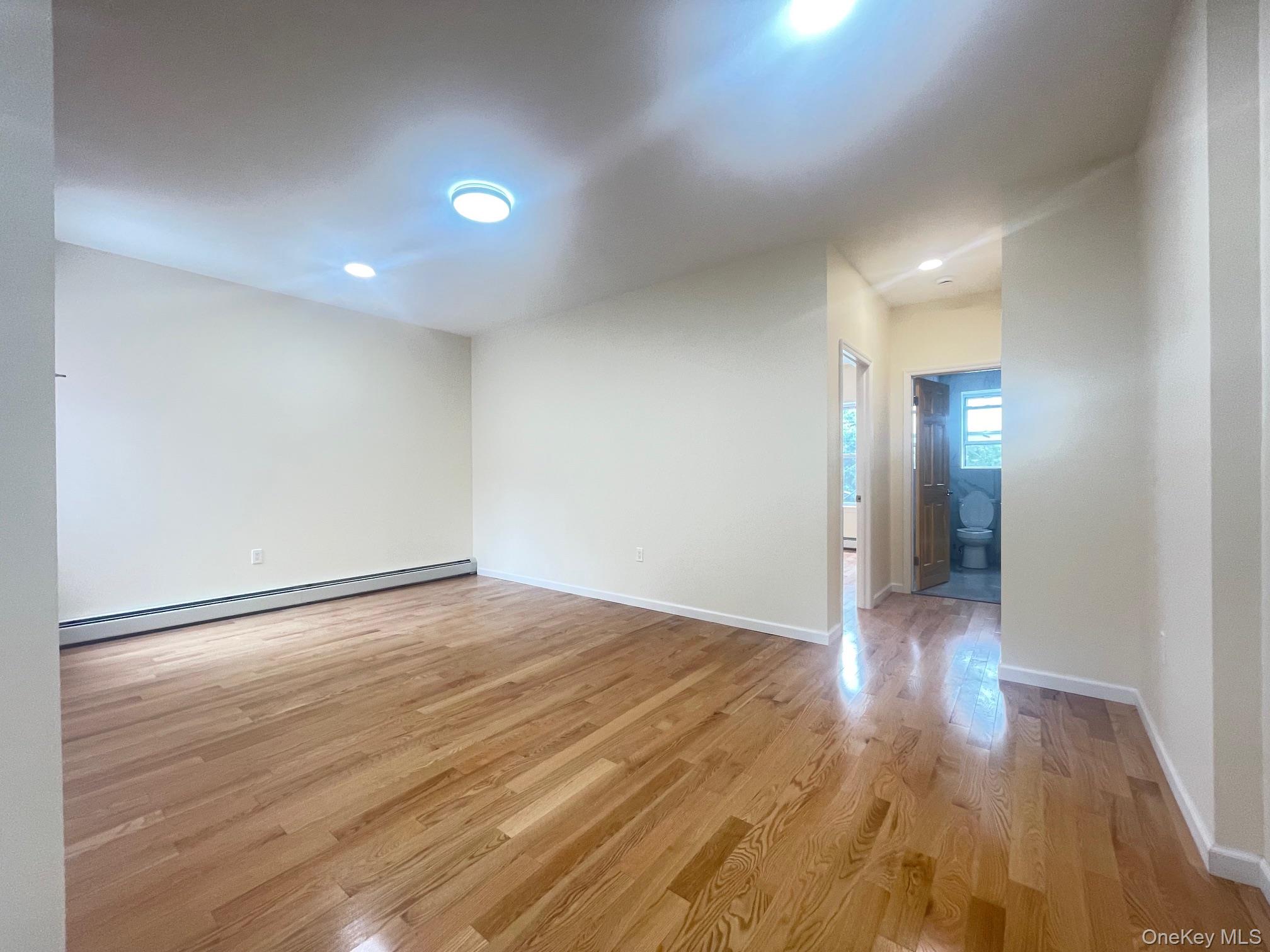Residential Lease in Hempstead 3