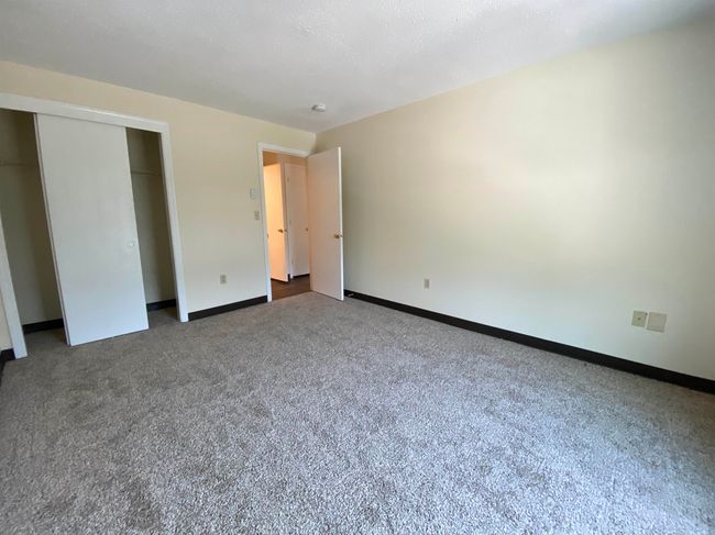 APT-303 - 173 Eastern Ave, Condo with 2 bedrooms, 1 bathrooms and null parking in Manchester NH | Image 22
