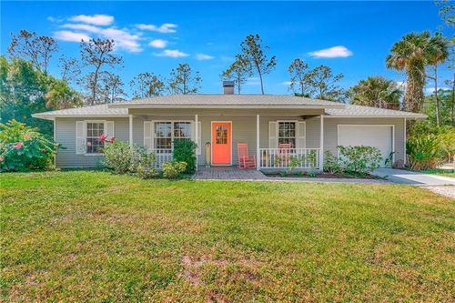 3520 2nd Ave Ne, NAPLES, FL, 34120-3712 | Card Image