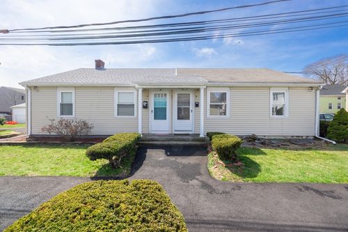 b-63 Johnson St, Pawtucket, RI, 02860-4370 | Card Image
