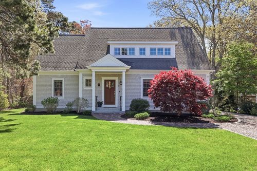 58 Ploughed Neck Rd, East Sandwich, MA, 02537-1054 | Card Image