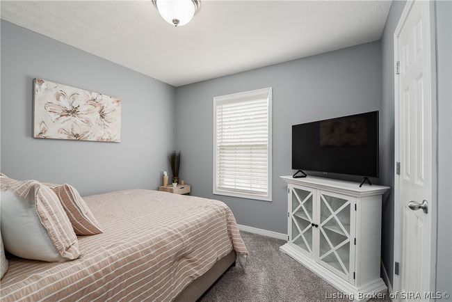 4652 Brush College Rd, Home with 4 bedrooms, 3 bathrooms and null parking in Floyds Knobs IN | Image 16