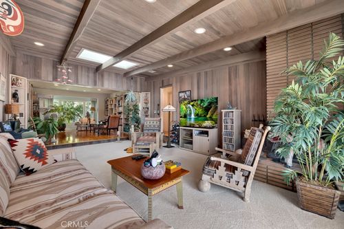 14024 Califa St, Valley Glen, CA, 91401-4314 | Card Image