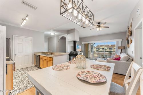9301-255 Old Village Center Cir, St Augustine, FL, 32084-5866 | Card Image