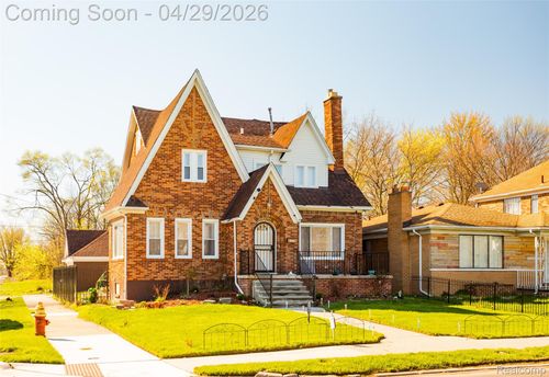 11164 E Outer Dr, Detroit, MI, 48224-3061 | Card Image