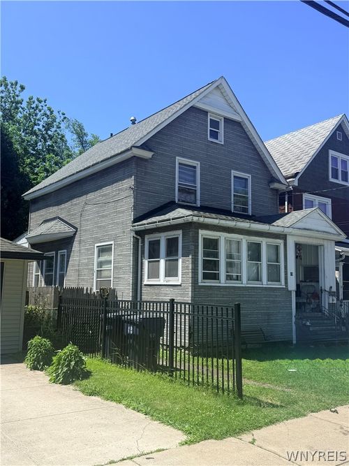 15 Crescent Pl, Lackawanna, NY, 14218-1513 | Card Image