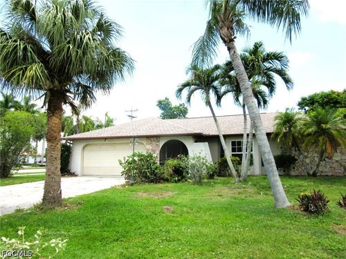 628 Se 19th Lane, Cape Coral, FL, 33990 | Card Image