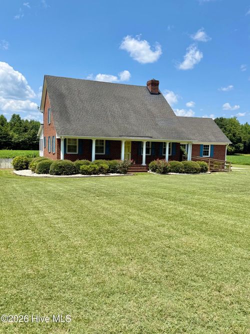 580 Bass Rd, Nashville, NC, 27856-9298 | Card Image