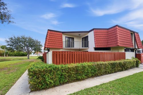 3669 Victoria Dr, West Palm Beach, FL, 33406-4707 | Card Image