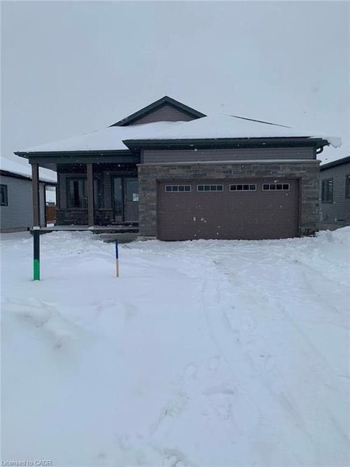 {{alt}} | Card Image