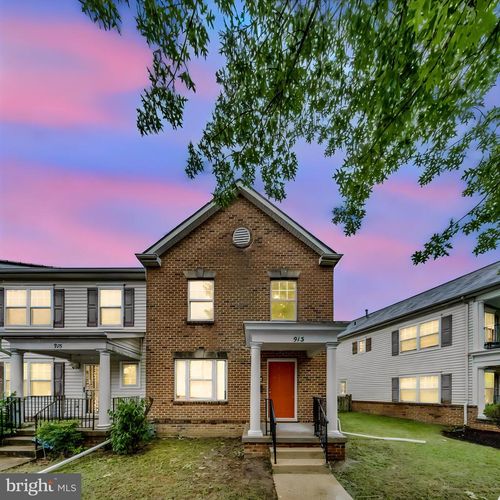 913 Varney St Se, WASHINGTON, DC, 20032-4321 | Card Image