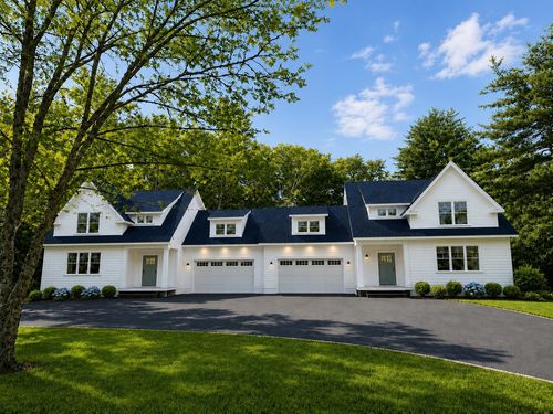 39 Mill Rd, North Hampton, NH, 03862-2320 | Card Image