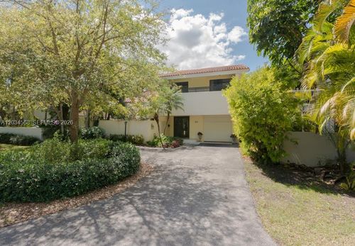 4950 San Amaro Dr, Coral Gables, FL, 33146-1638 | Card Image