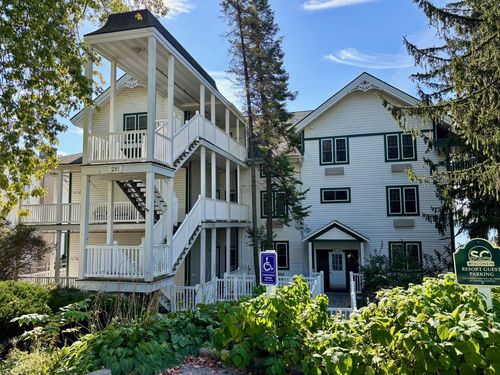 31-281 Victorian Village Drive, Elkhart Lake, WI, 53020 | Card Image