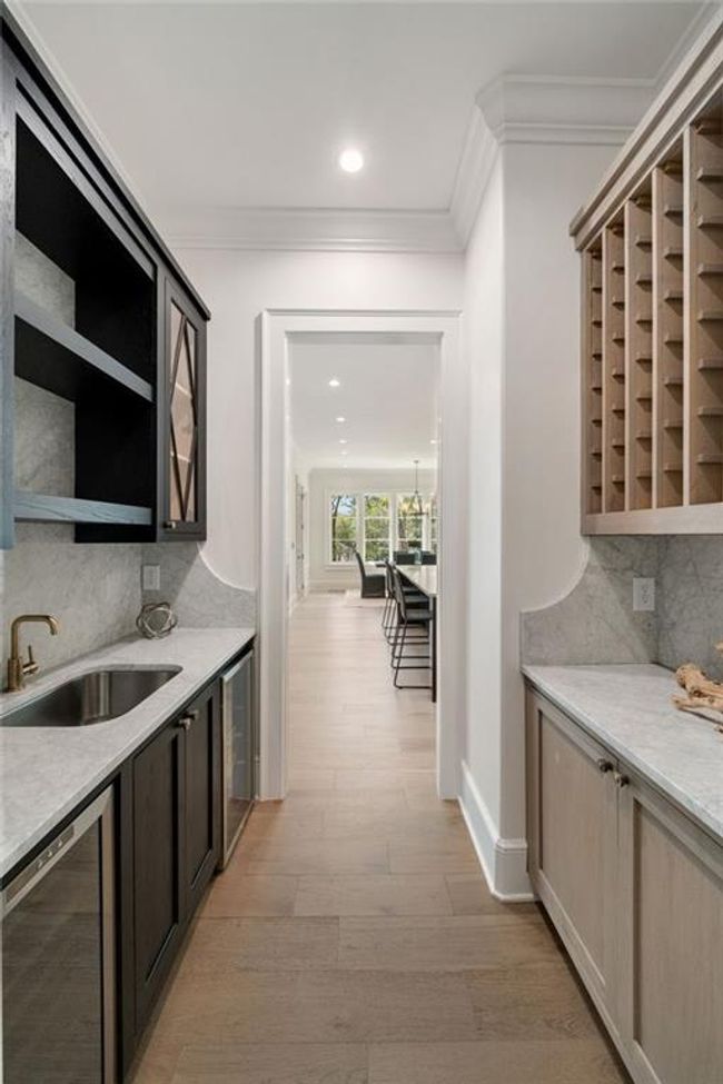 1068 Moores Mill Rd Nw, House other with 6 bedrooms, 7 bathrooms and null parking in Atlanta GA | Image 21