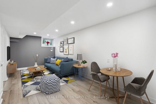 bsmt-129 Oak Park Ave, East York, ON, M4C4M7 | Card Image