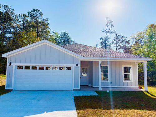 305 Deloris Madison Dr, MIDWAY, FL, 32343-2232 | Card Image