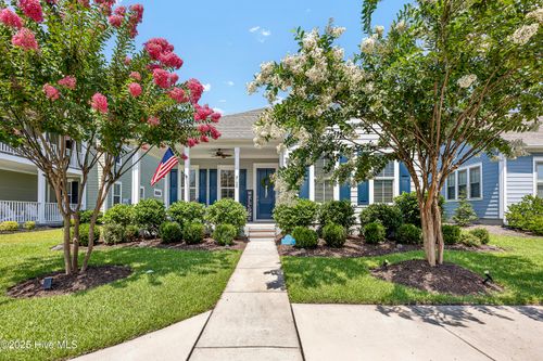 9150 Village Lake Dr Sw, Calabash, NC, 28467-7401 | Card Image