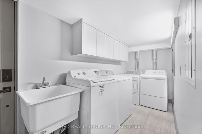 77 Millicent St, Home with 7 bedrooms, 3 bathrooms and null parking in Toronto ON | Image 31