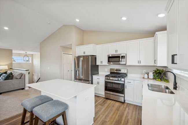 Pictures are of a staged Washington Floor Plan - not actual home. | Image 10