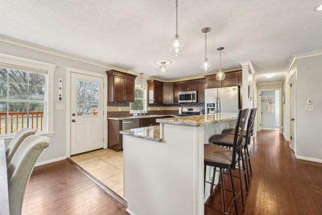 16-web-or-mls-Woodland Ln-1204-016.jpg | Image 9