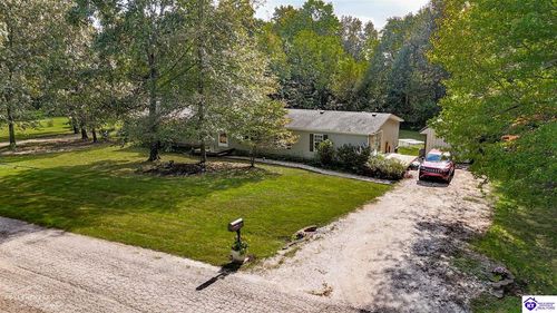 77 Aaron Ct, Glendale, KY, 42740-9755 | Card Image