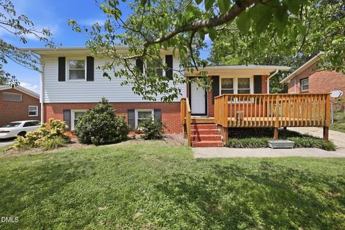 2222 Lynette Dr, Greensboro, NC, 27403-3717 | Card Image