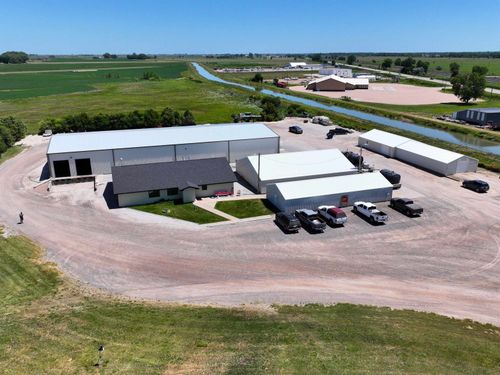 1314 8th St, Gothenburg, NE, 69138-2031 | Card Image