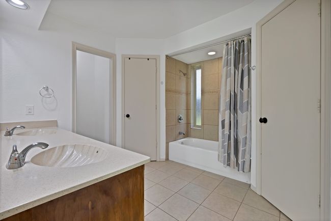 1614 Shadow Moss Way, House other with 3 bedrooms, 3 bathrooms and null parking in Carrollton TX | Image 24