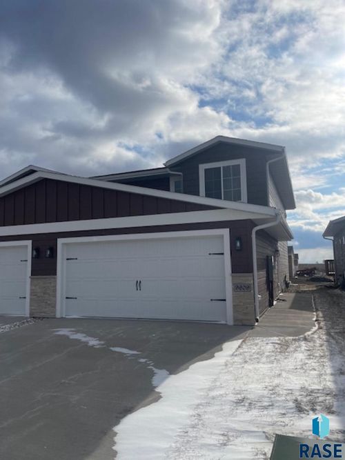 9609 W Tunis Dr Drive, Sioux Falls, SD, 57106 | Card Image