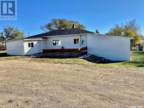 220 Pond St, Pambrun, SK, S0N | Card Image