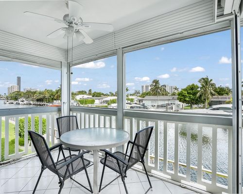 207-455 Paradise Isle Blvd, Hallandale Beach, FL, 33009 | Card Image