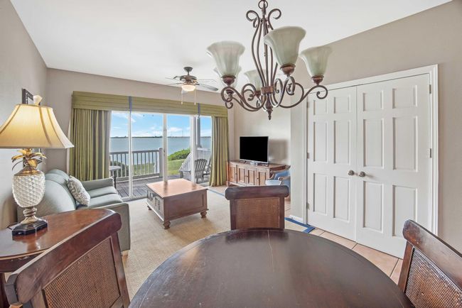 Dining area | Image 12