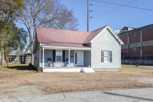 400 W H. Street Street, Erwin, NC, 28339 | Card Image