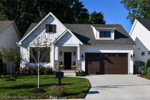 1207 Gator Avenue, Port Huron, MI, 48060 | Card Image