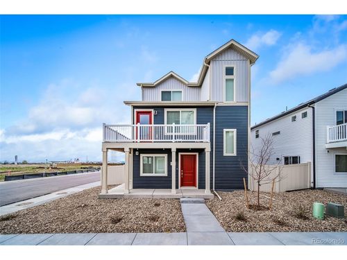 46519 Gold Prairie Dr, Bennett, CO, 80102-8852 | Card Image