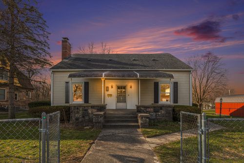 139 W Superior St, Muir, MI, 48860 | Card Image