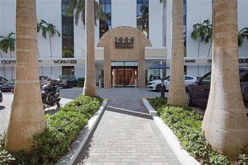 2d-1000 Brickell Avenue, Miami, FL, 33131 | Card Image