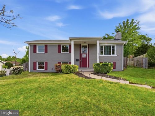 3008 Albany Ct, WOODBRIDGE, VA, 22193-1208 | Card Image