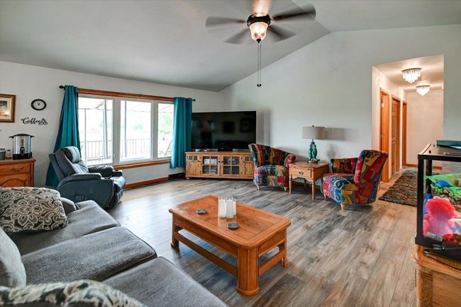 830 Violet Ln, House other with 5 bedrooms, 3 bathrooms and null parking in Oregon WI | Image 8