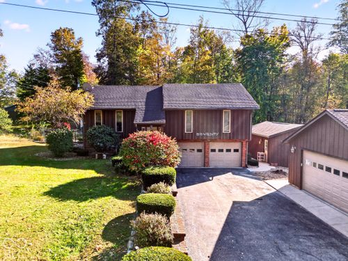 8545 Red St, North Vernon, IN, 47265-7599 | Card Image