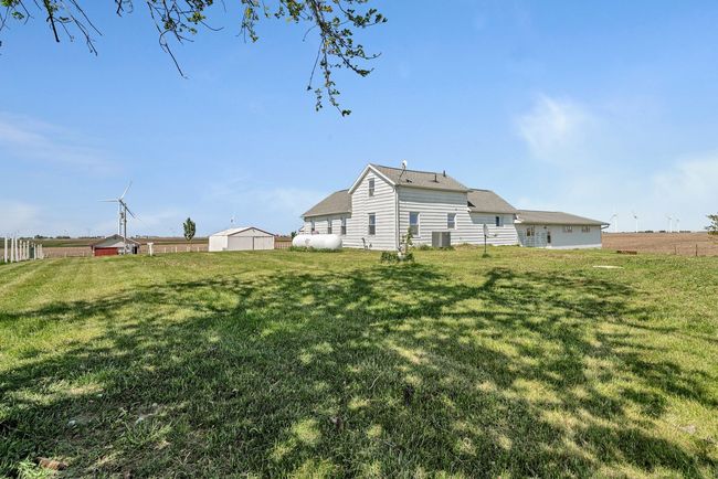 23678 N 2700 East Rd, House other with 3 bedrooms, 2 bathrooms and 13 parking in Odell IL | Image 4