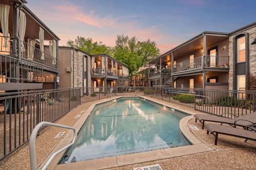 apt-119-5820 Berkman Dr, Austin, TX, 78723-2602 | Card Image
