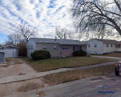 3320 Cypress St, Rapid City, SD, 57701-7434 | Card Image