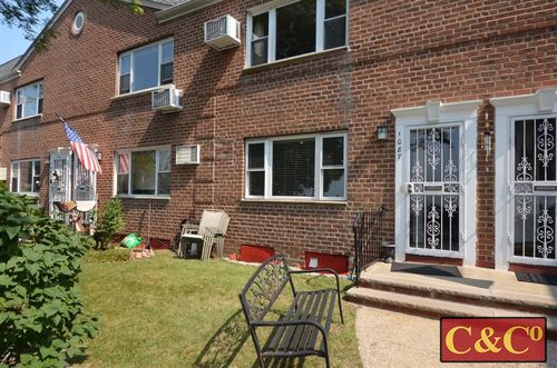 1-1087 Shore Pkwy, Brooklyn, NY, 11228-3919 | Card Image
